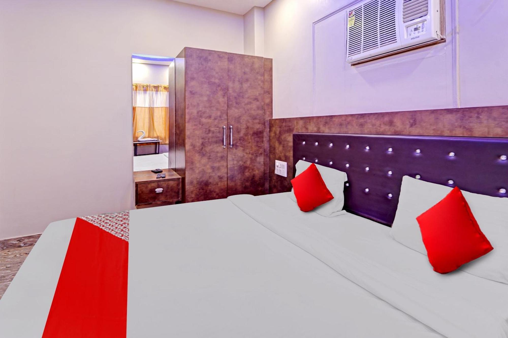 Hotel O Saharsh Hotel Патна Экстерьер фото